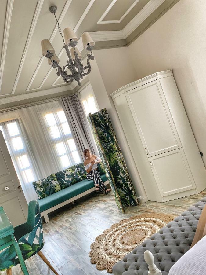 Otel Fanari 보즈자아다 외부 사진